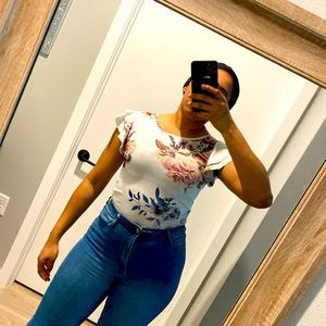 Floral top size small
